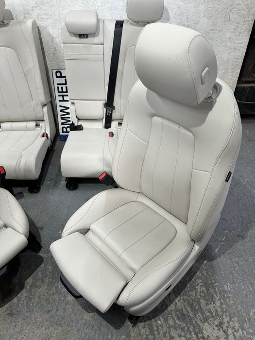 Салон Білий EQB 250+ X243 Mercedes Benz Кожа Сиденья Сидушки