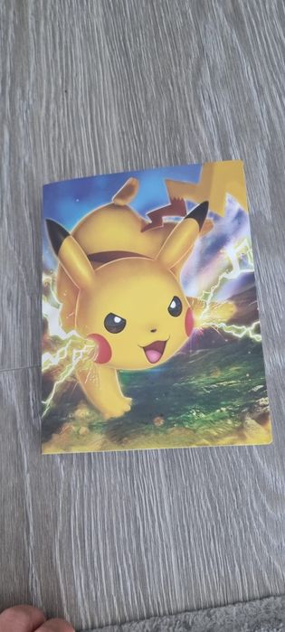 Álbum cartões Pokémon