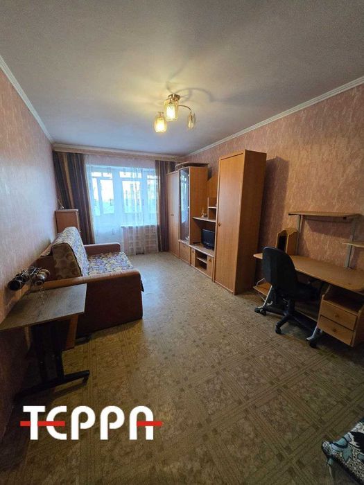 Продаж 1-кімнатної квартири пр. Металургів