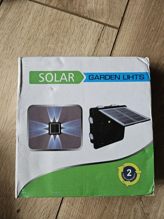 Solar lampa ogrodowa na ścianę garden lihts 4 strony