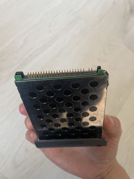 Жесткий диск для ноутбуков TOSHIBA