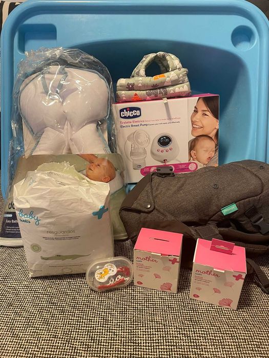 Conjunto Bebé para Banho & Amamentação