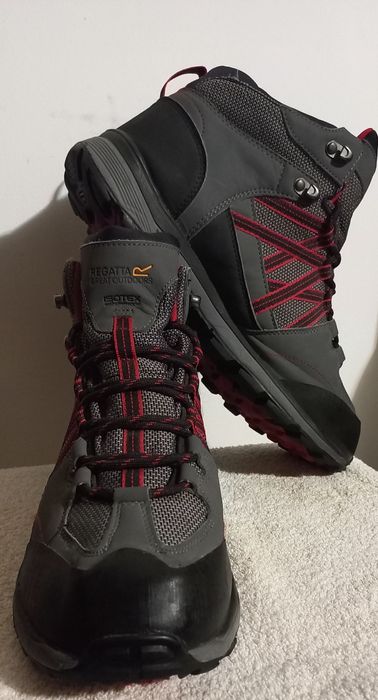 Продам чоловічі зимові оригінальні термо черевики