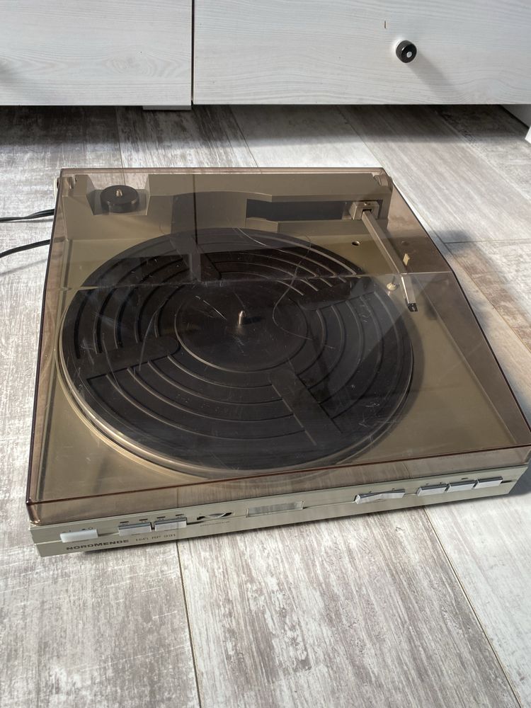 Nordmende HiFi RP 991 gramofon linearny