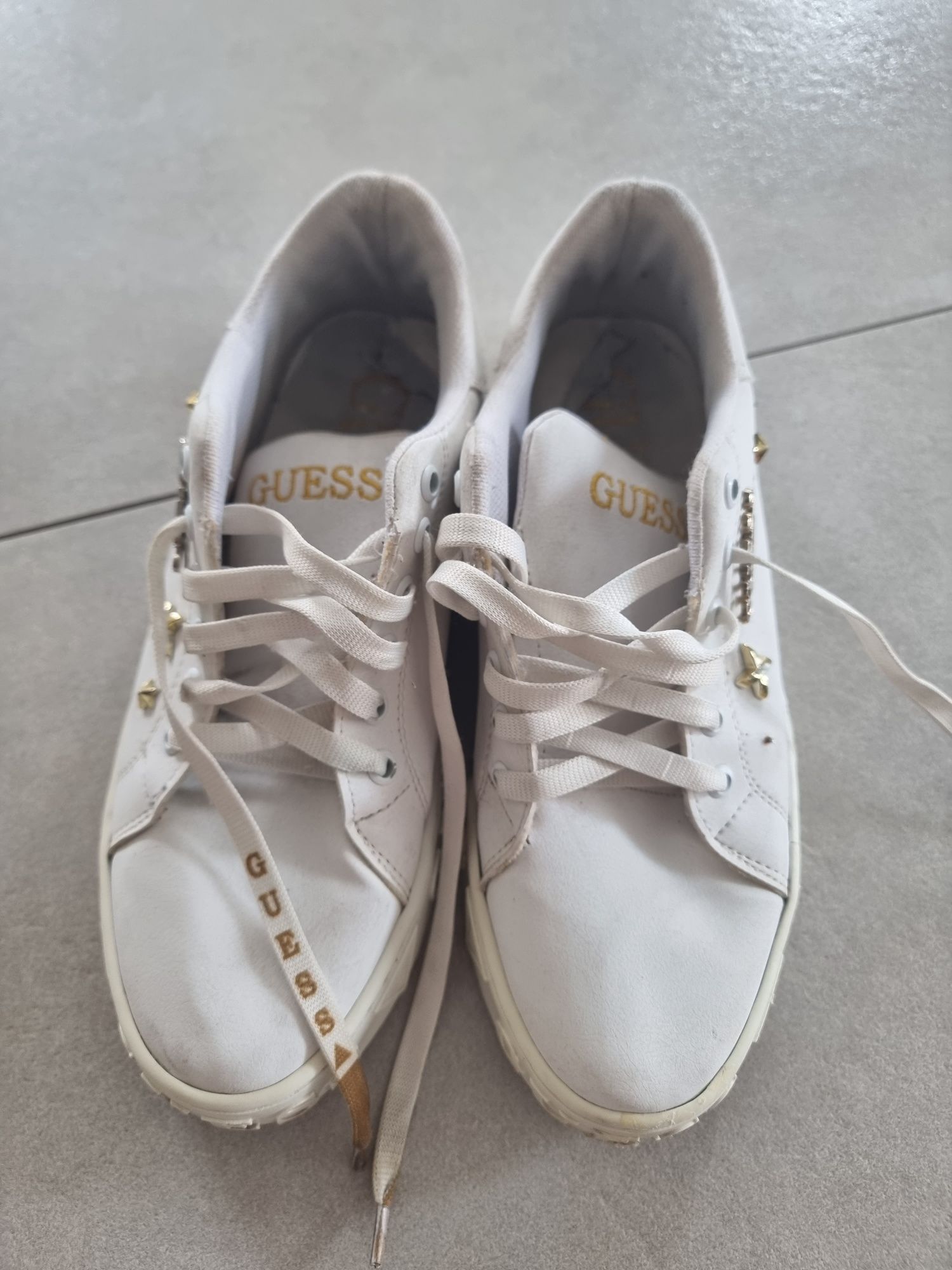 Buty Guess roz 39