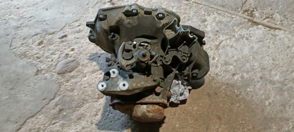 Skrzynia biegów opel Zafira B 1.8