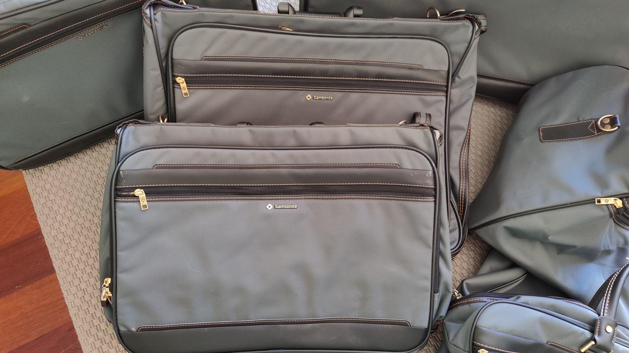 Conjunto de viagem Samsonite