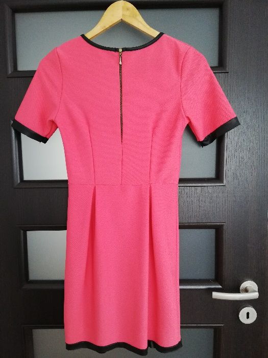 Sprzedam sukienkę, rozmiar 34