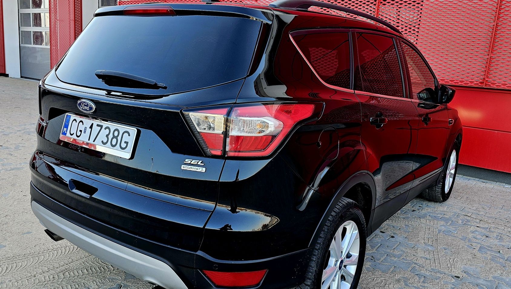 Ford Kuga 1.5 Benzyna 2018 rok Bogata wersja *RATY*