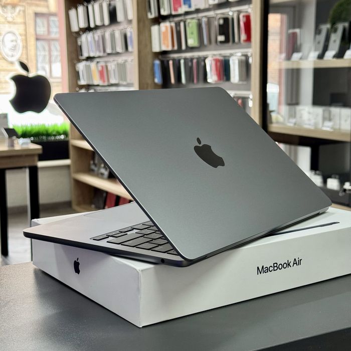 Як новий MacBook Air 13 2022 M2 / 8 GB / SSD 512 GB Магазин / Гарантія