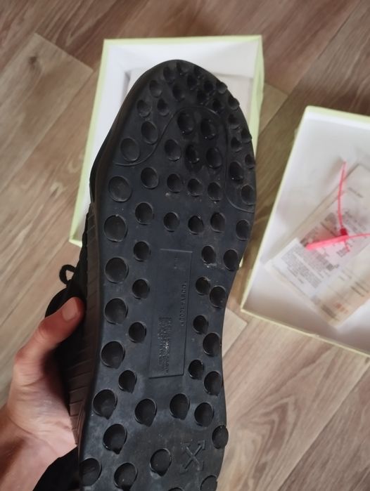 Чоловічі кросівки Off-White
