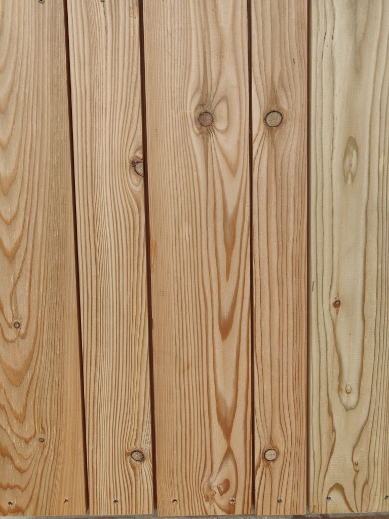 Deska elewacyjna 3D – nowoczesna forma, trwałość naturalnego drewna