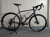 Bicicleta Gravel para "bikepacking"