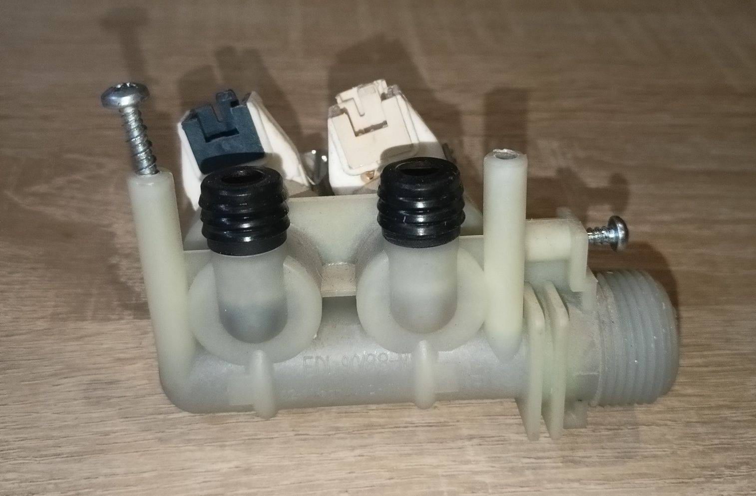 Elektrozawór pralki Ariston Hotpoint WMG722PL