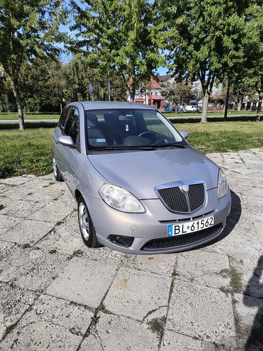 Sprzedam Lancie Ypsilon