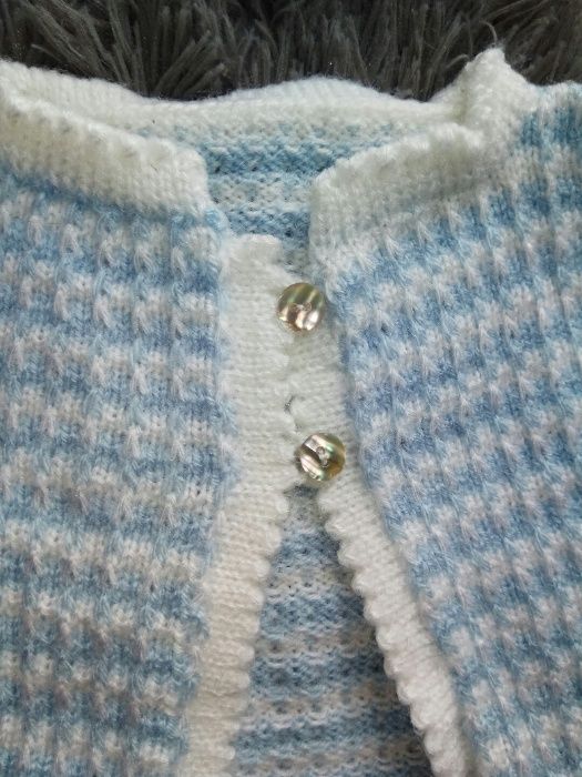 Casaco de bebé artesanal - Novo