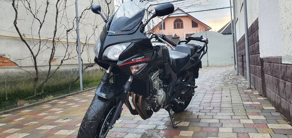 Продам Honda cbf 600s
