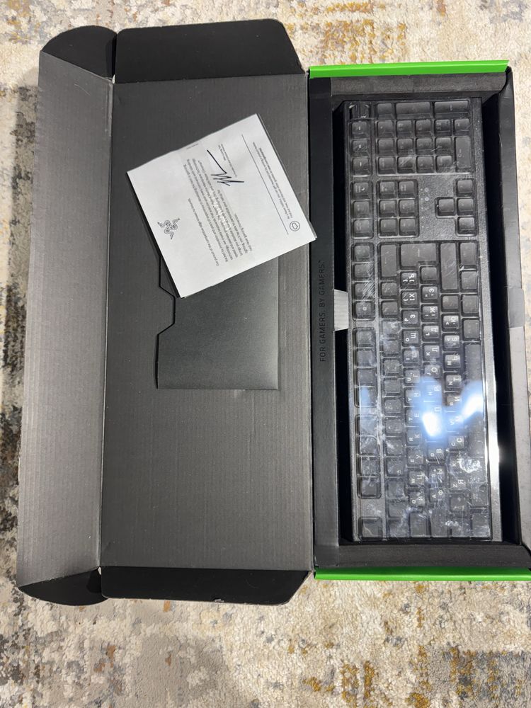 Teclado Ornata v2