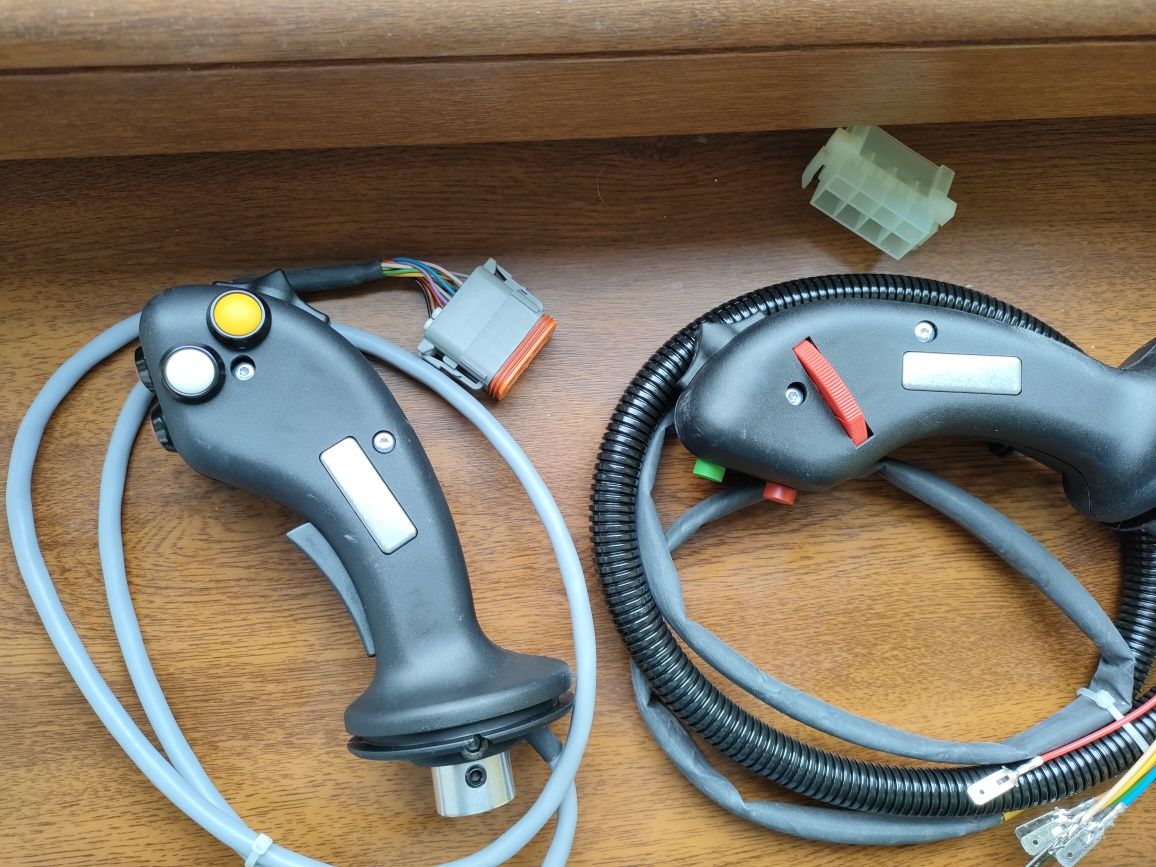 Joystick weidemann schaffer wacker neuson Kramer claas jcb gehl