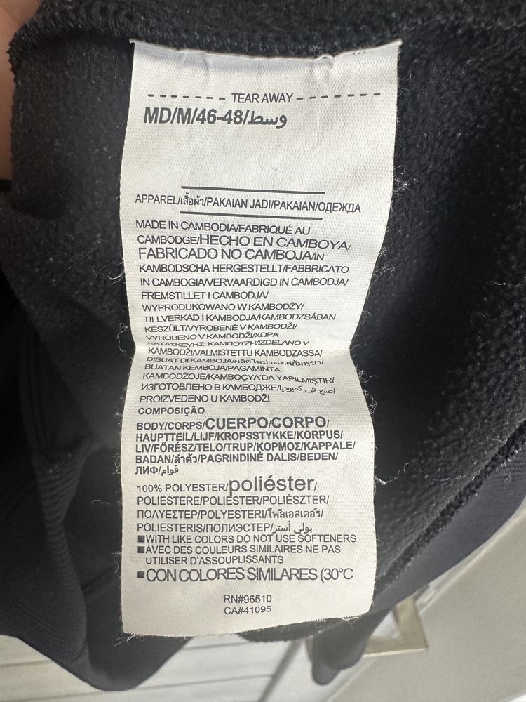 Кофта світшот Under Armour M  розмір!
