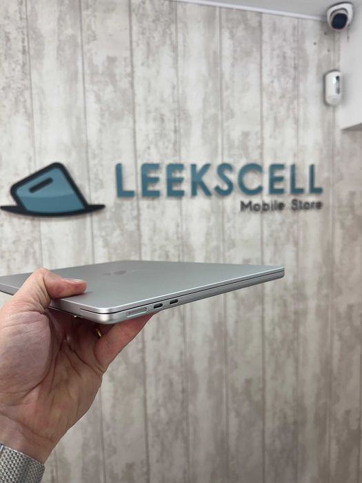 MACBOOK AIR M4 - 16/256GB - 13 POLEGADAS - 24 Meses de garantia