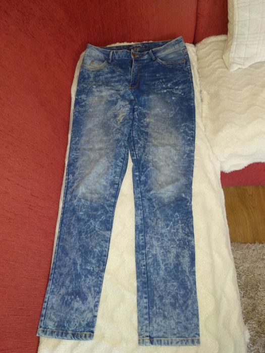 Spodnie jeansowe Esmara z wysokim stanem roz 42