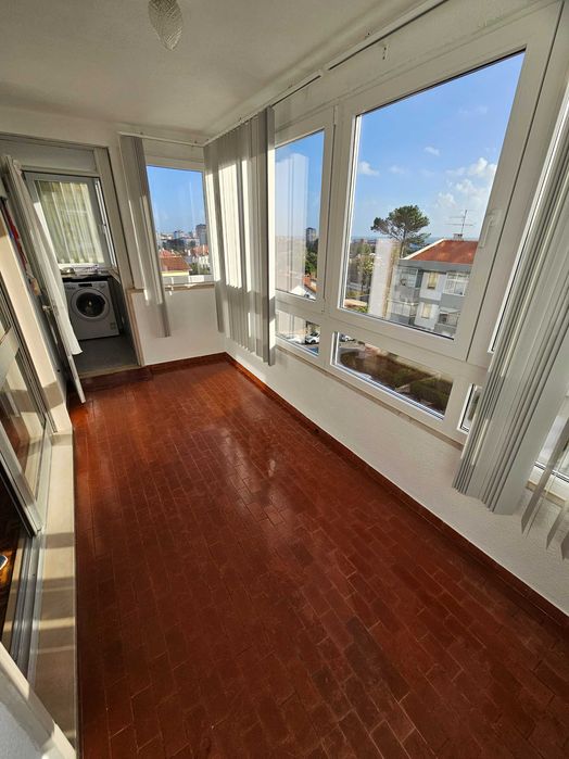 Apartamento T2 com vista mar em Cascais