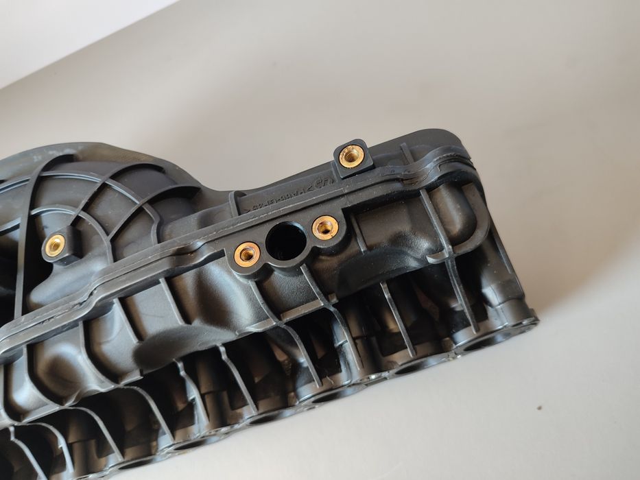 Впускний коллектор Hyundai Tucson ix35 2014 разборка хюндай туксон 2