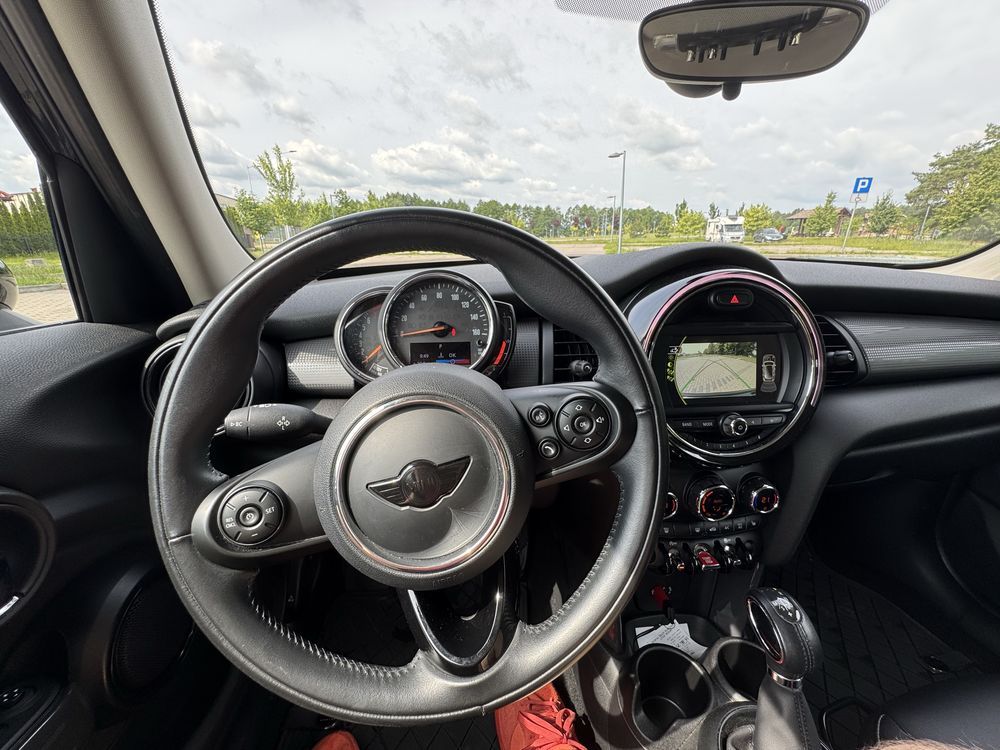 Mini Cooper F55 1.5 TwinPower Turbo automat 136KM