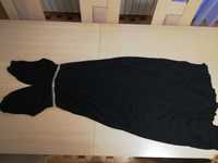 Przepiękna, czarna sukienka maxi z kolorową aplikacją pod biustem