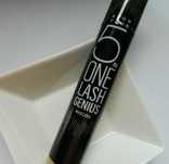 Avon Tusz do rzęs 5 in One Lash Genius  czarny, blackkest blast