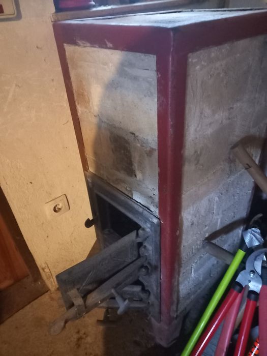Piec do gararzu zcegły szmotowej