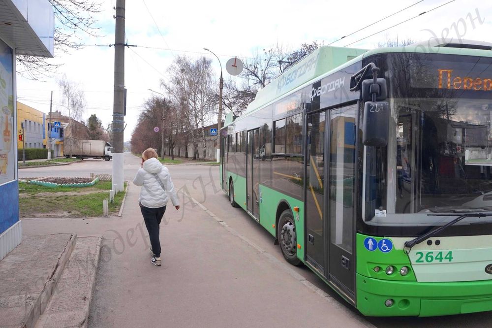 Павільйон на розвороті тролейбуса на Баварії продаж Харків