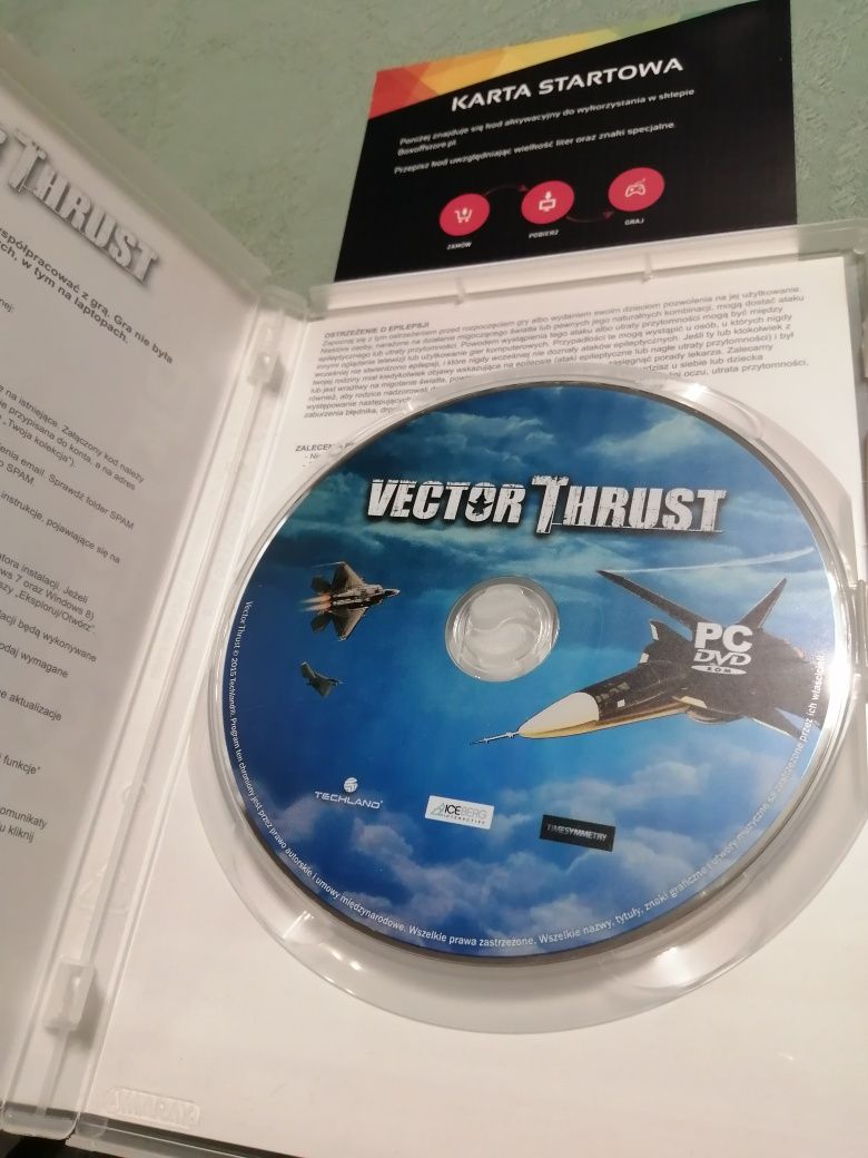 Gra Vector Thrust.