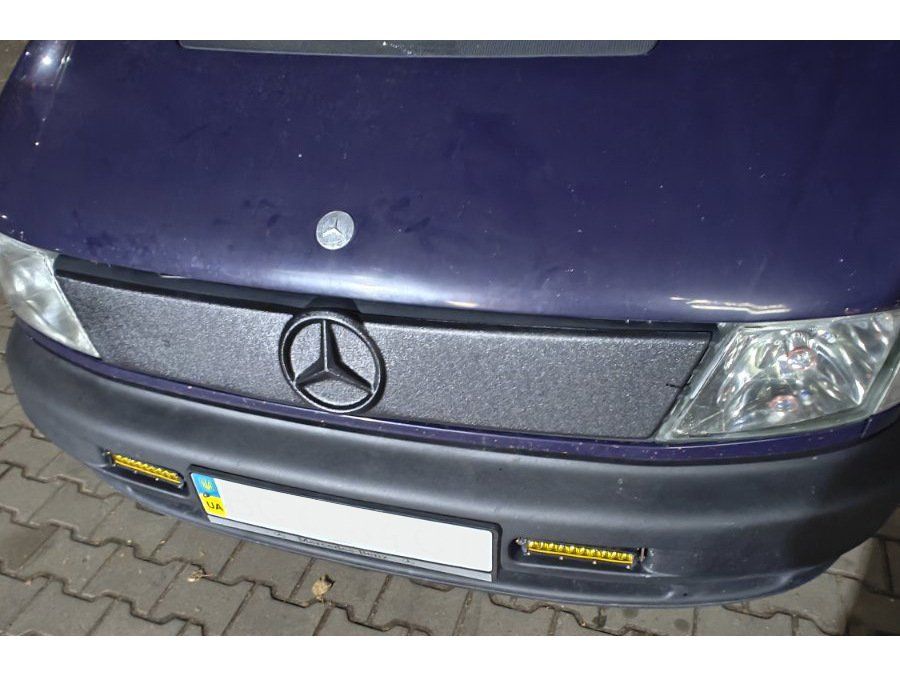 Зимовая накладка на решетку матовая для Mercedes Vito W638 1996-2003