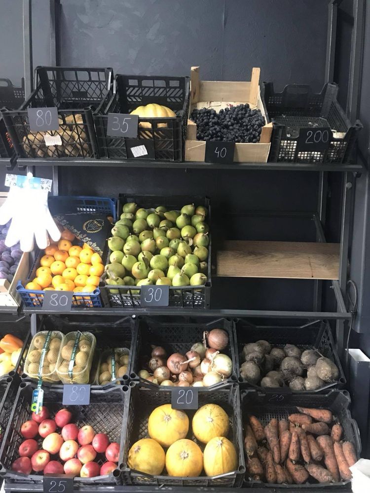 Торговый стелаж под овощи и фрукти