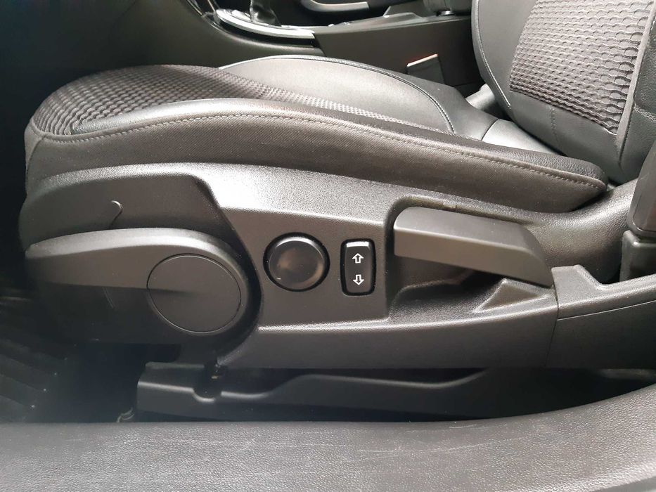 Opel Insignia 1.6 170KM, przebieg 148 tys. stan bardzo dobry