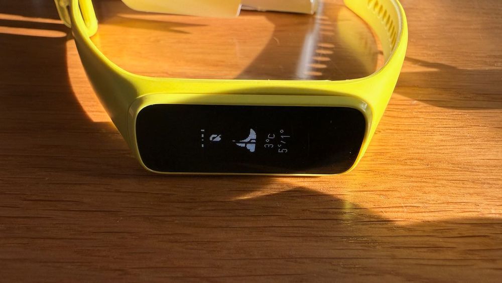 Samsung Galaxy Fit e (SM-R375) – opaska sportowa żółta