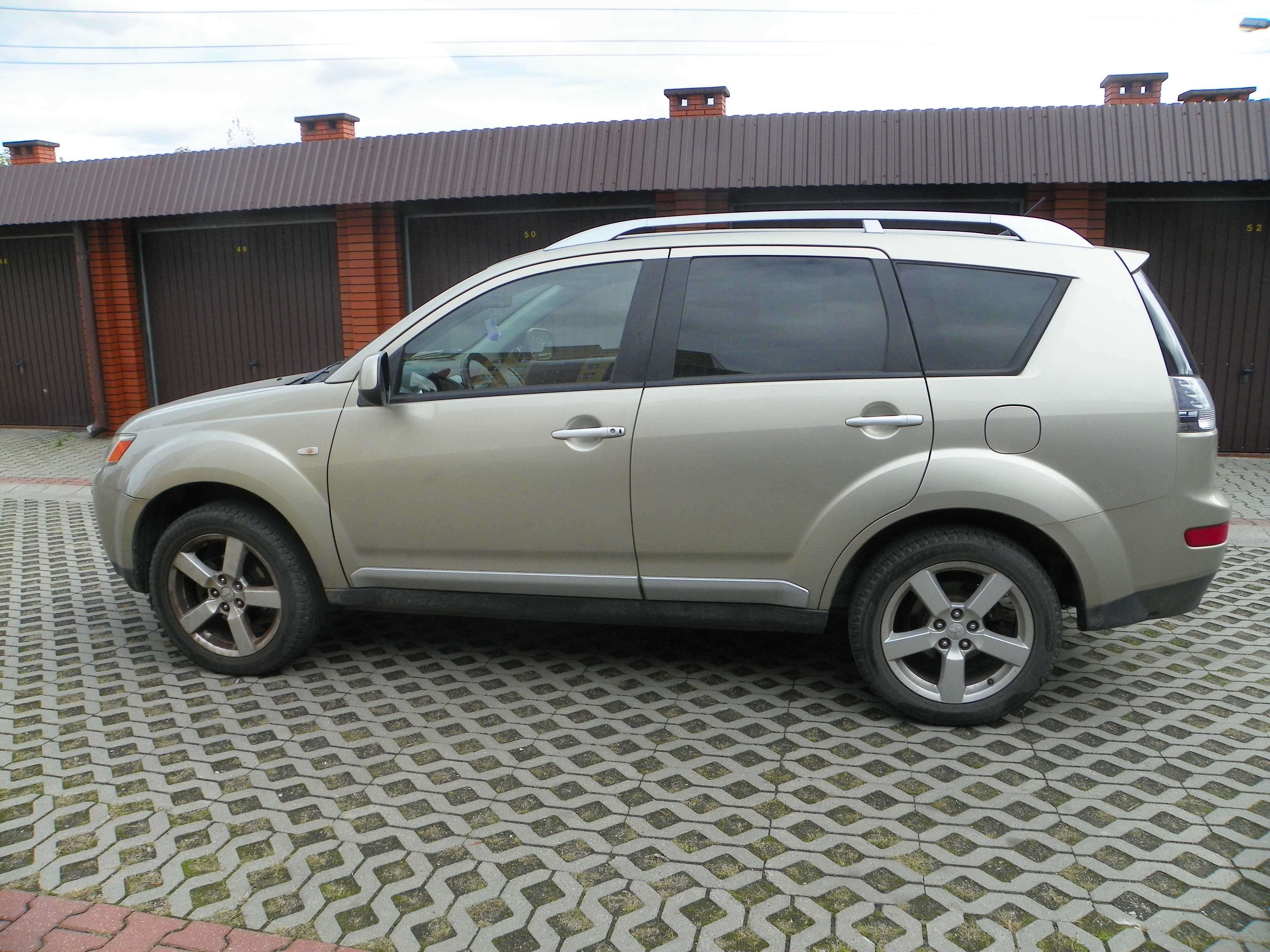 mitsubishi outlander 2007 2.0 tdi 140 km 4x4 stan dobry