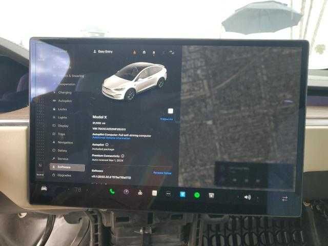 2022 року Tesla Model X