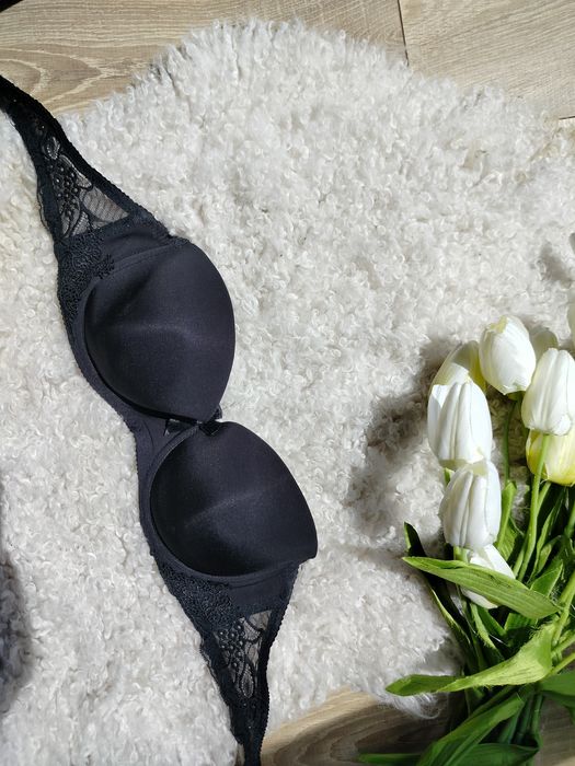biustonosze czarne braletka z koronką 75 B h