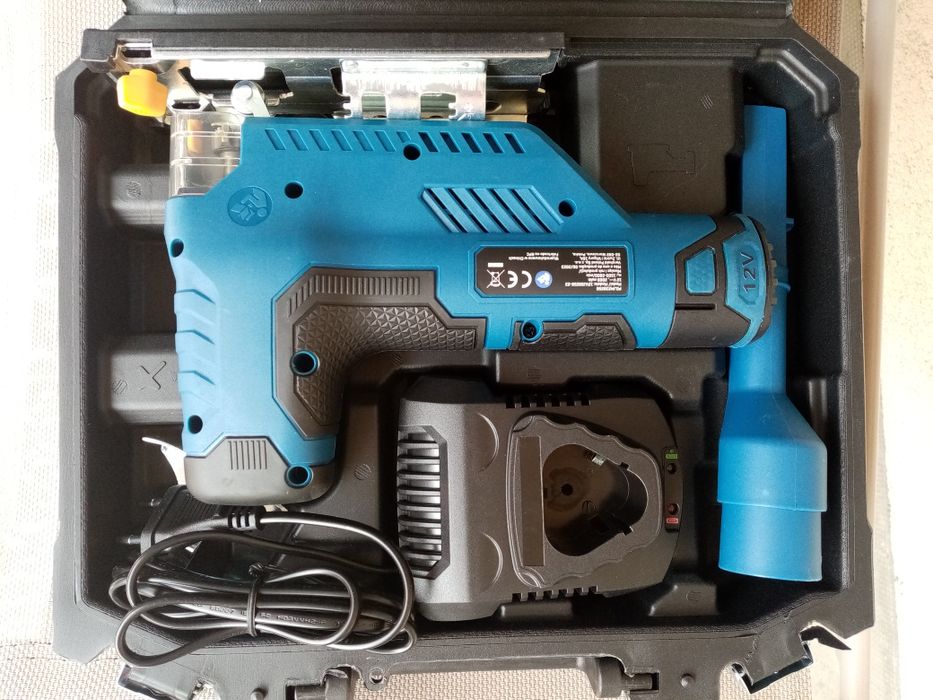 Akumulatorowa wyrzynarka z ładowarką+akumulator+walizka Nowa okazja