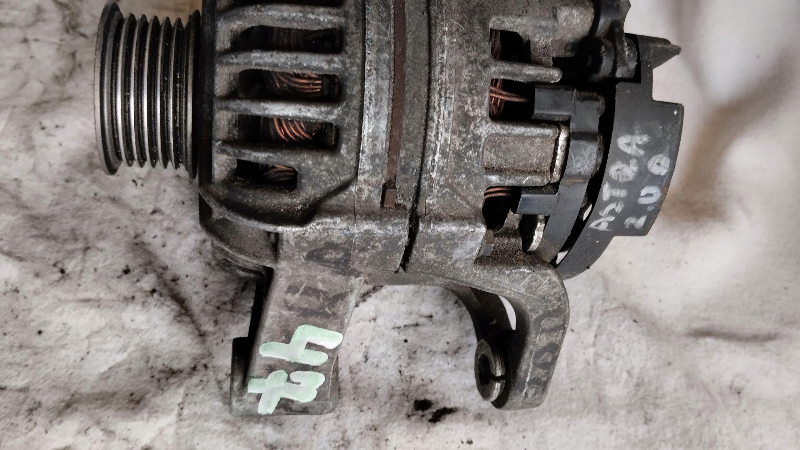 Alternator Opel Astra g ii Zafira a 2.0 Dti