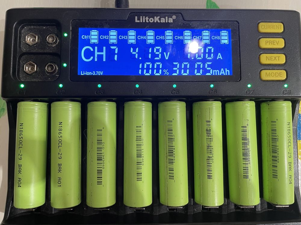 Акумулятори 18650 Bak 29 з ємністю 2900-3000 mAh високострумові