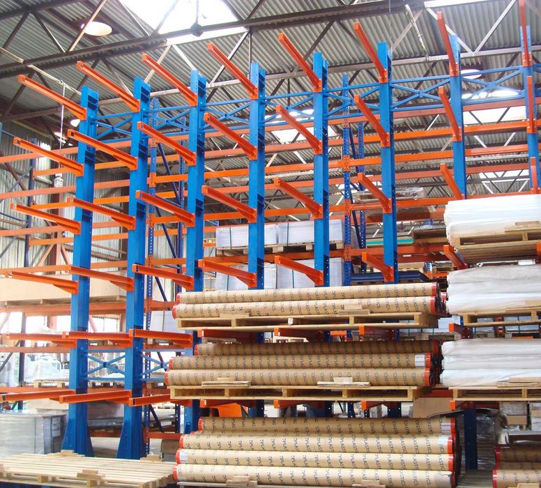 Стелажі в наявності  та на замовлення