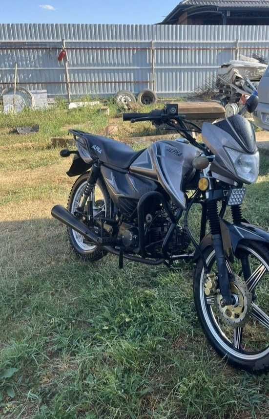 Срочно продам мопед альфа