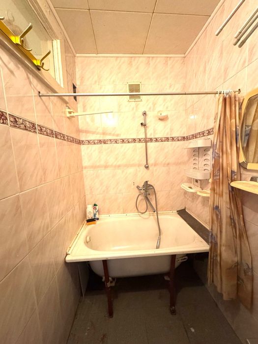 Продам 2-ух комн квартиру