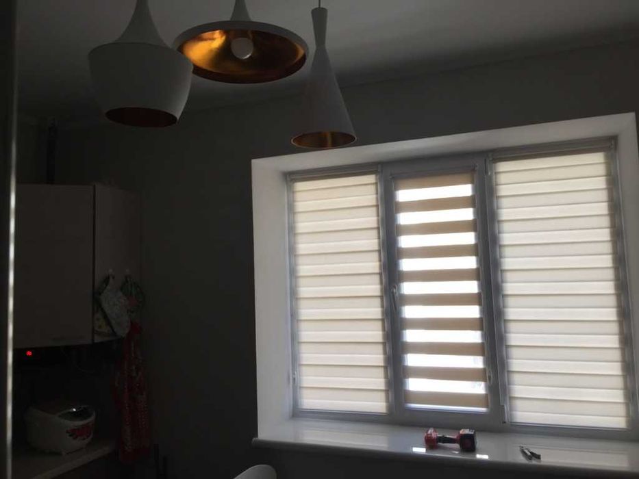 День ніч -
Плісе тканині ролетки-
вертикальні жалю