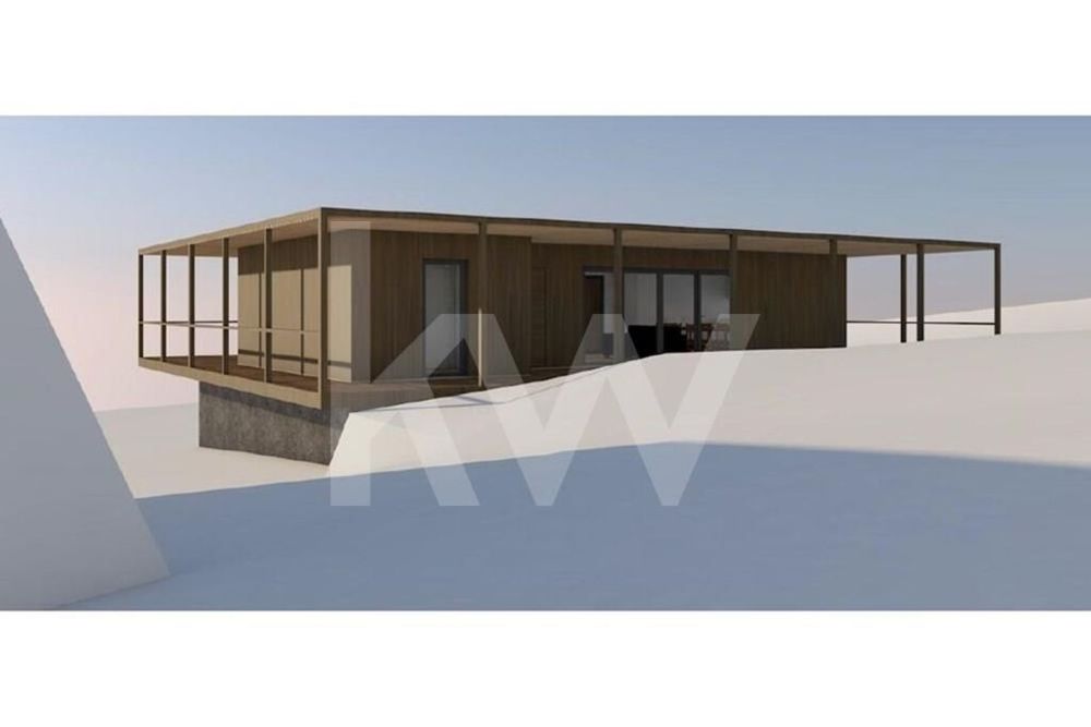 Terreno Rústico com cerca de 2.600m2 com projecto aprovado com moradia