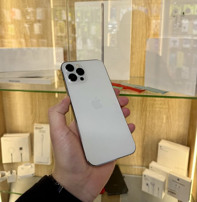 iPhone 12 Pro Max 256Gb Silver Neverlock Оригінал Магазин Гарантія